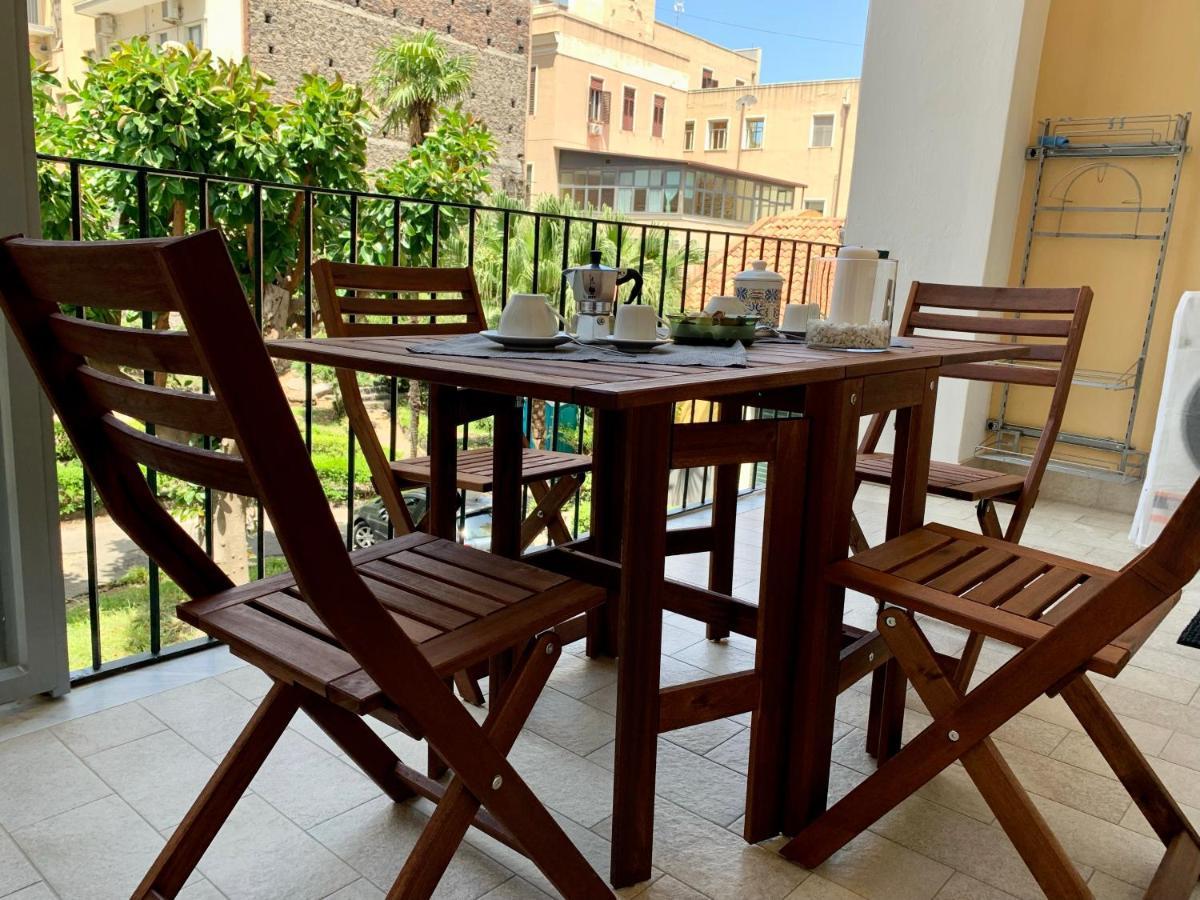 Apartament Vittorio Emanuele House Katania Zewnętrze zdjęcie